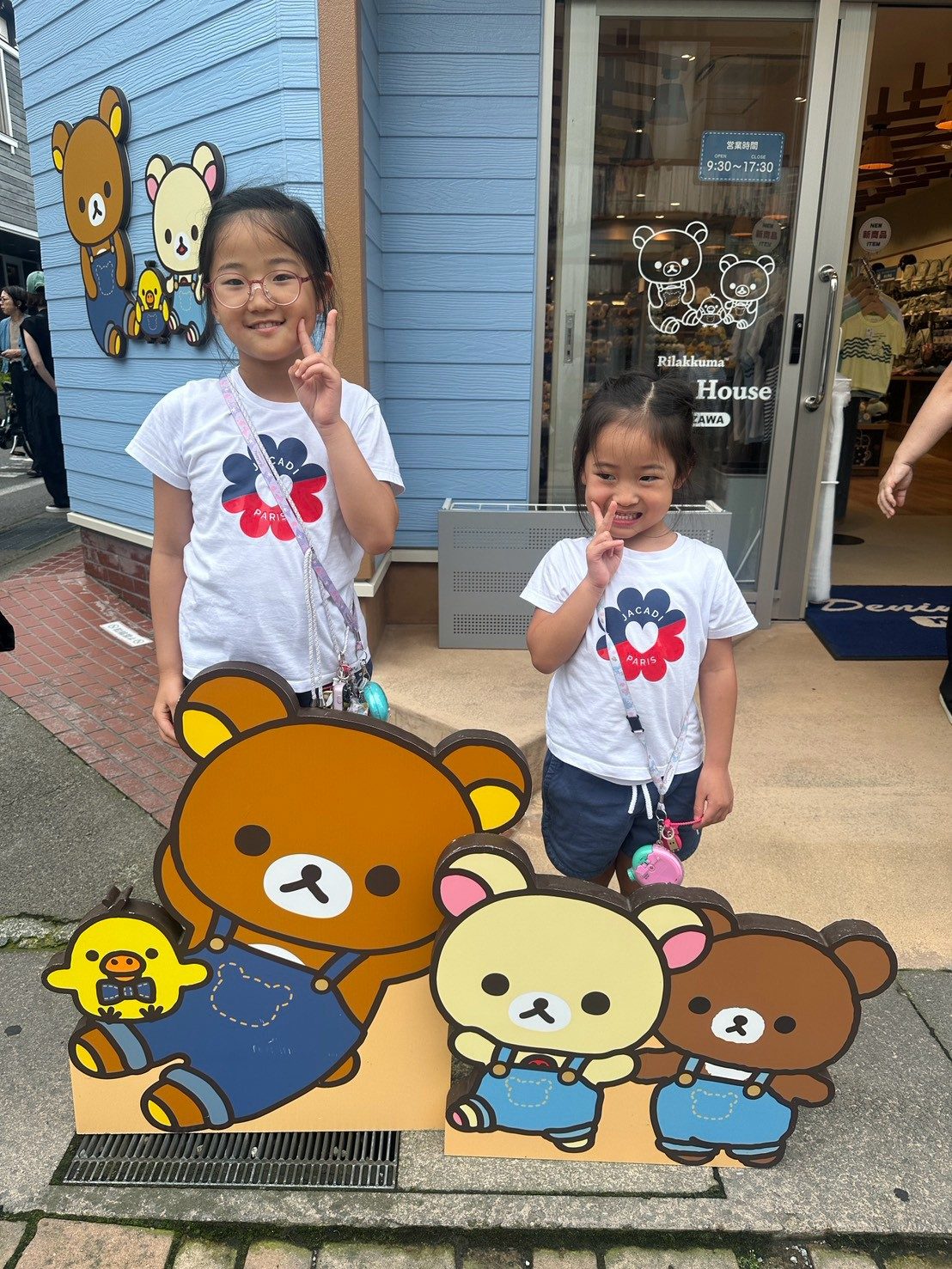 キャラクターと写真